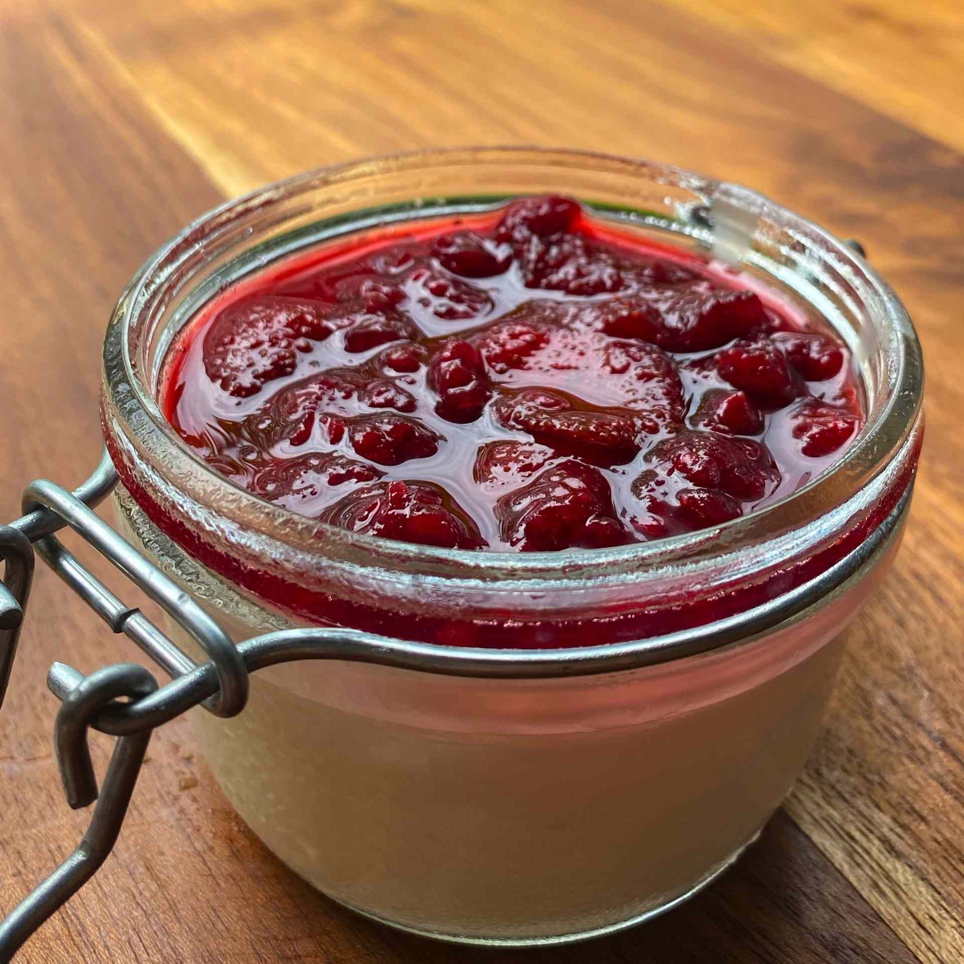 panna cotta berry